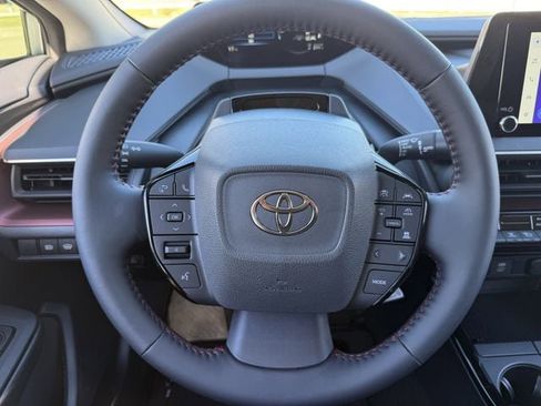 New 2026 Toyota Prius SE image 12