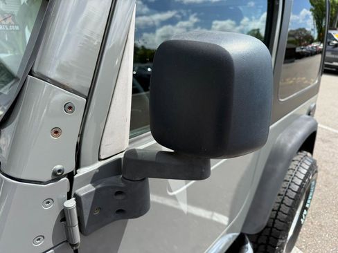 Used 2005 Jeep Wrangler X w/ Rocky Mountain Edition Group image 12