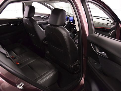 Used 2024 Buick Envision Preferred image 30