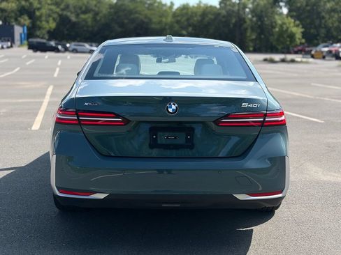Used 2026 BMW 540i xDrive AWD/4WD image 5
