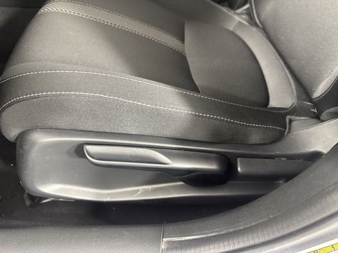 Used 2020 Honda Civic LX image 16