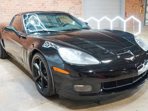 Used 2013 Chevrolet Corvette Grand Sport RWD image 23
