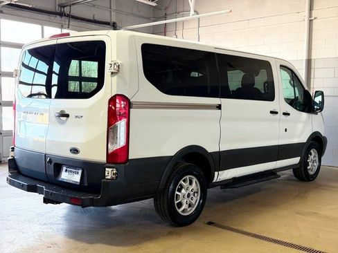 Used 2015 Ford Transit 150 XLT image 12