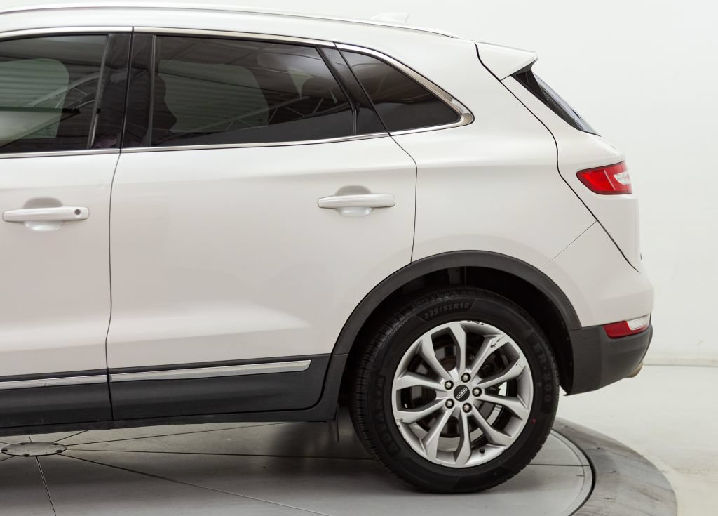 Used 2015 Lincoln MKC AWD w/ Equipment Group 101A Select image 12