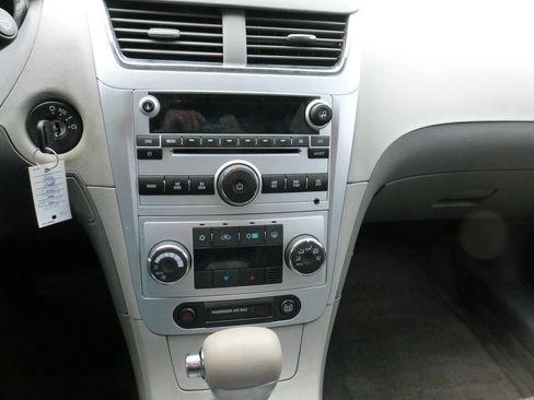 Used 2009 Chevrolet Malibu Hybrid FWD image 13