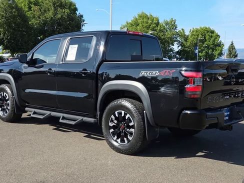 Used 2023 Nissan Frontier PRO-4X w/ Tow Package AWD/4WD image 6
