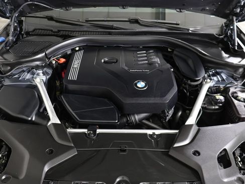 Used 2022 BMW 530i xDrive w/ Convenience Package AWD/4WD image 24