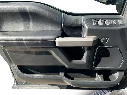 Used 2021 Ford F450 Platinum w/ FX4 Off-Road Package image 18