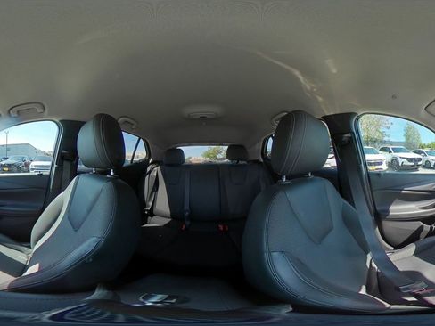 Used 2025 Buick Encore GX Preferred FWD image 37