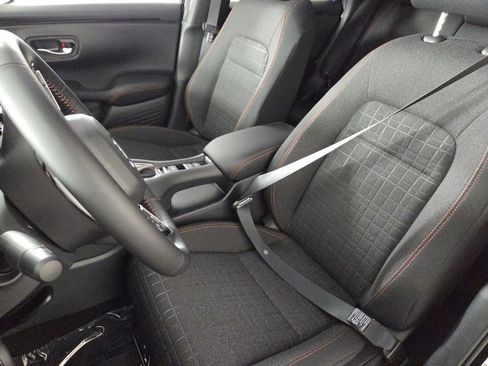 New 2026 Honda HR-V Sport image 18