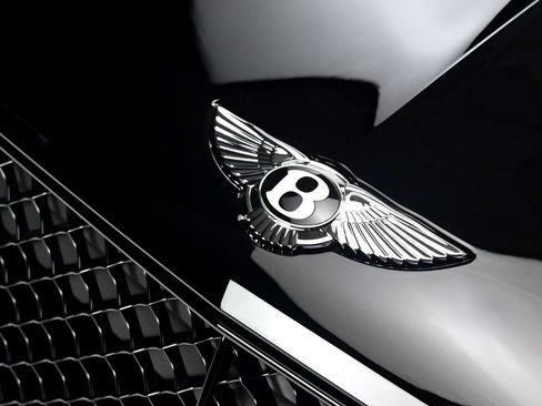 Used 2022 Bentley Bentayga AWD/4WD image 31