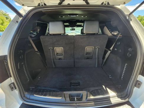 Used 2020 Dodge Durango R/T w/ Technology Group RWD image 13
