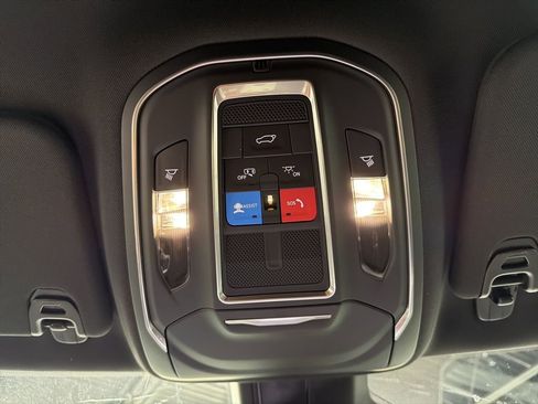 New 2026 Jeep Grand Wagoneer 4WD image 27