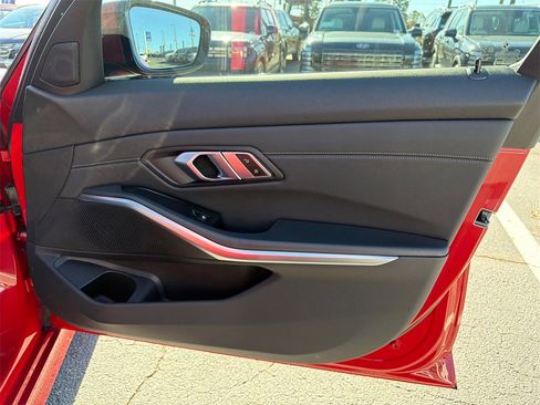 Used 2019 BMW 330i xDrive Sedan image 14