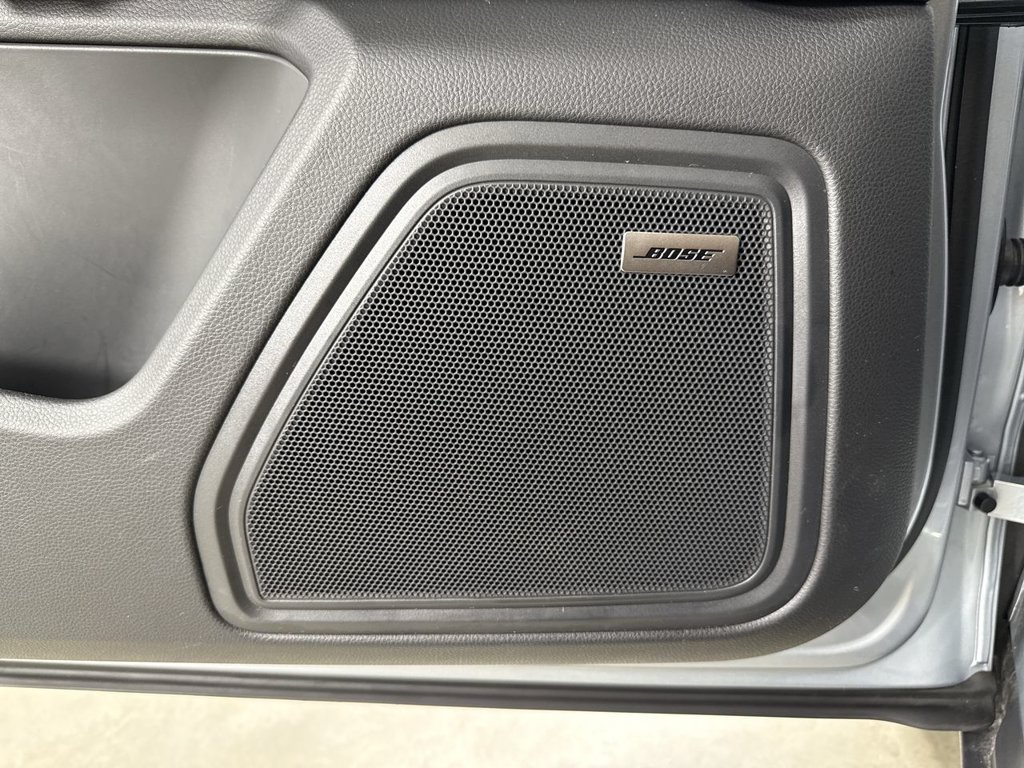Certified 2026 Porsche Macan S AWD/4WD image 35