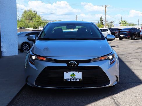 Used 2024 Toyota Corolla LE FWD image 15