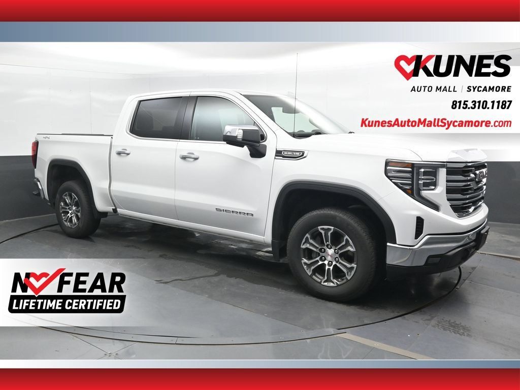 Used 2025 GMC Sierra 1500 SLT AWD/4WD image 1