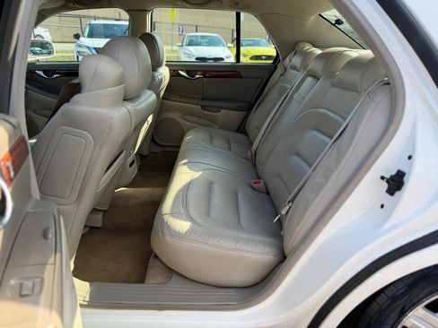 Used 2003 Cadillac De Ville FWD image 7
