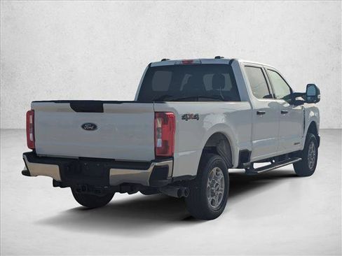 Used 2026 Ford F250 XLT AWD/4WD image 5
