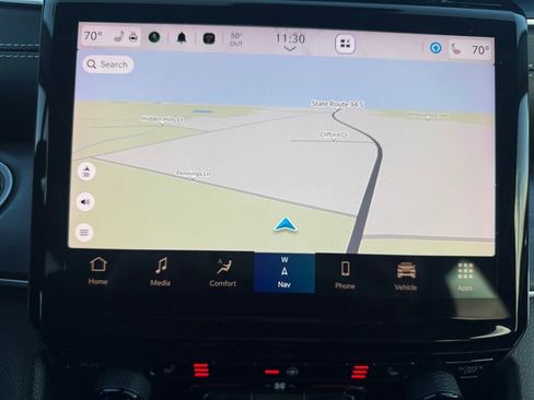 Used 2023 Jeep Grand Cherokee L Limited image 11