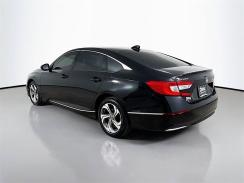 Used 2020 Honda Accord EX image 9