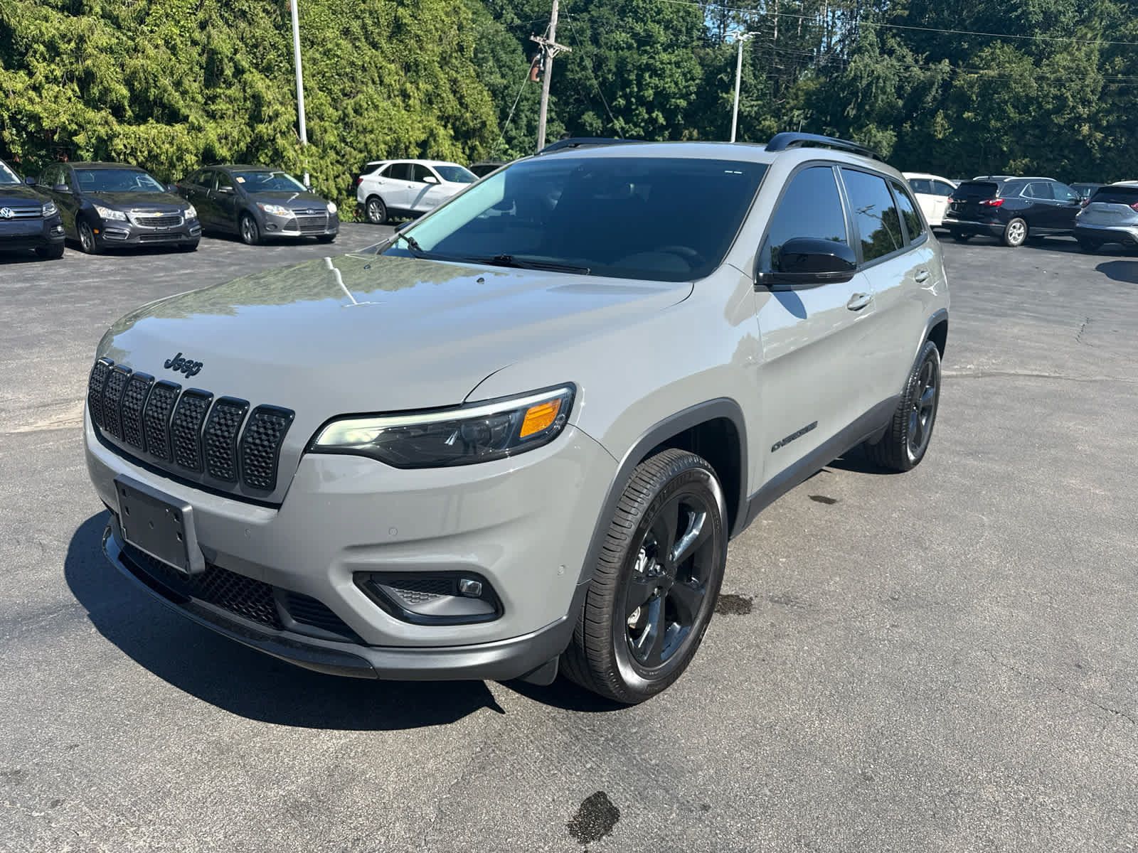 Used 2023 Jeep Cherokee Altitude Lux AWD/4WD image 7