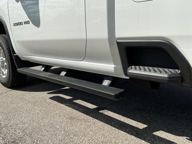 Used 2026 Chevrolet Silverado 3500 LT AWD/4WD image 12