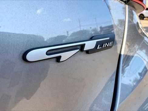 Used 2024 Kia Forte GT-Line w/ GT-Line Premium Package image 7