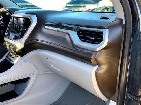 Certified 2021 GMC Acadia SLT image 18