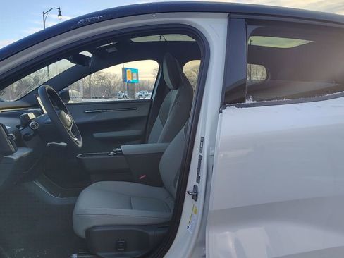 New 2026 Volvo EX30 Ultra w/ Climate Package image 7