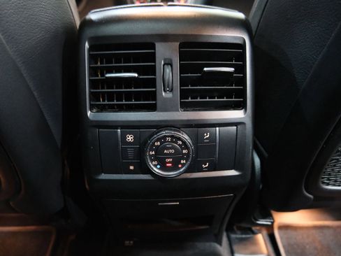 Used 2019 Mercedes-Benz GLS 550 4MATIC w/ Driver Assistance Package image 30