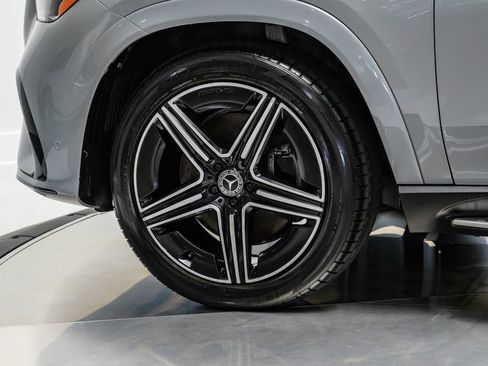 Used 2024 Mercedes-Benz GLE 450 4MATIC image 60