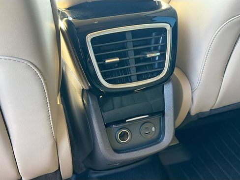 Used 2021 Lincoln Nautilus AWD w/ Equipment Group 101A image 27