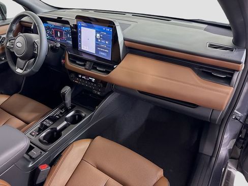 New 2026 Subaru Outback Touring XT image 31