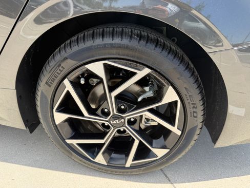 Certified 2025 Kia K5 EX FWD image 32