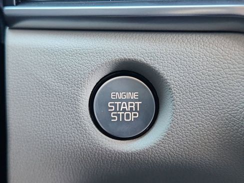 New 2026 Kia Sorento S image 24