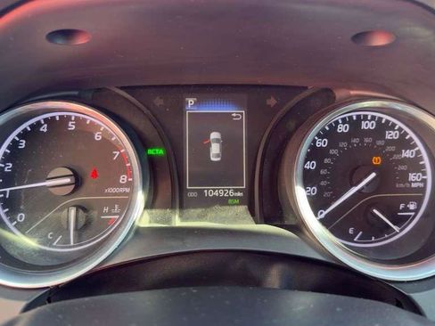 Used 2020 Toyota Camry LE image 13