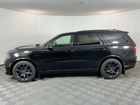 Used 2022 Dodge Durango R/T w/ Tow 'N Go Group AWD/4WD image 8