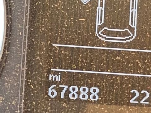 Used 2018 Volkswagen Tiguan Limited w/ Premium Package image 5