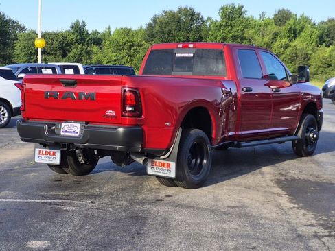 New 2026 RAM 3500 Tradesman AWD/4WD image 7
