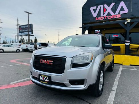 Used 2015 GMC Acadia SLE image 1
