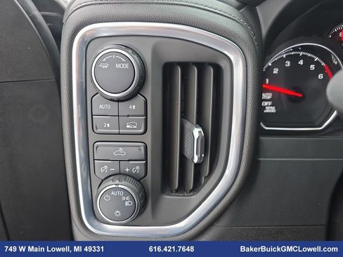 Used 2021 Chevrolet Silverado 1500 LT w/ Bed Protection Package image 24