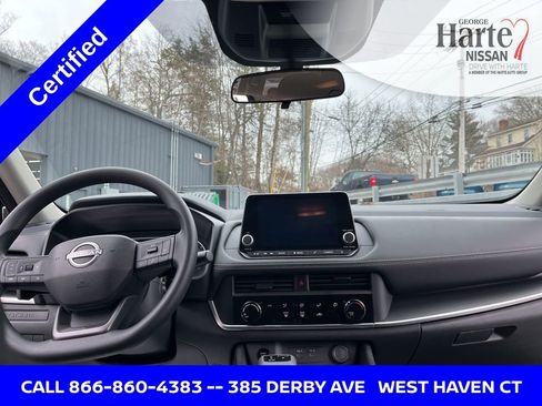 Certified 2025 Nissan Rogue S image 33