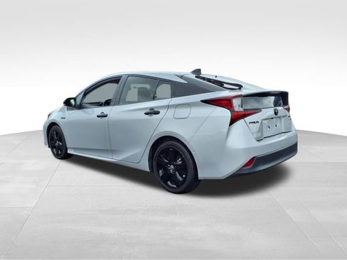 Used 2022 Toyota Prius XLE image 25