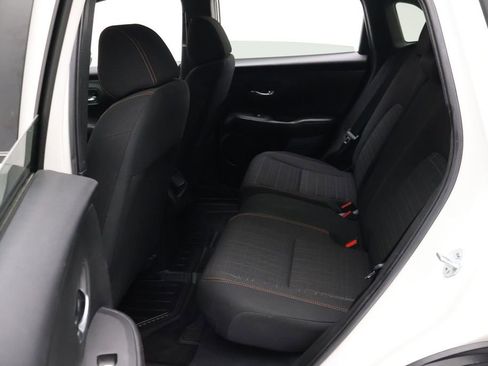 Used 2025 Honda HR-V Sport image 19