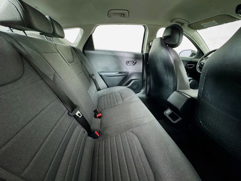 Used 2025 Kia K4 EX image 26