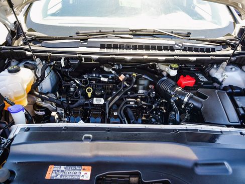 Used 2023 Ford Edge SE w/ Black Appearance Package image 27