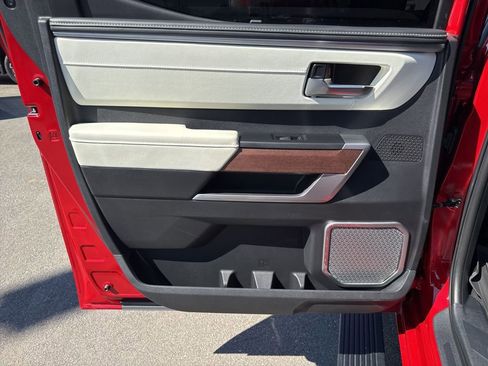 Used 2023 Toyota Tundra Capstone image 33