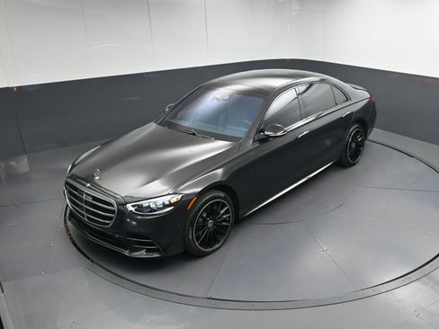 Used 2023 Mercedes-Benz S 580 4MATIC Sedan image 31