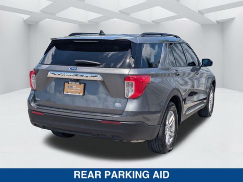 Certified 2023 Ford Explorer XLT RWD image 5